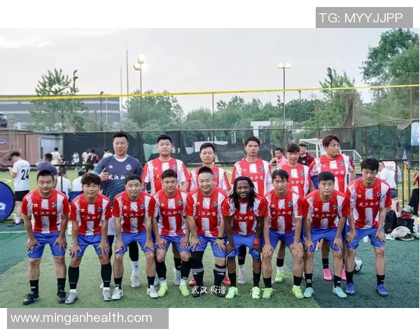 武汉足球队技术争议引发热议球迷与专家观点碰撞成焦点