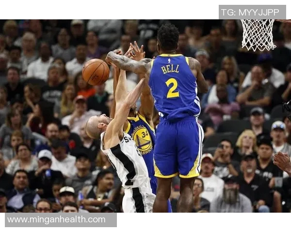 勇士与马刺激战正酣全场直播精彩瞬间回顾与分析