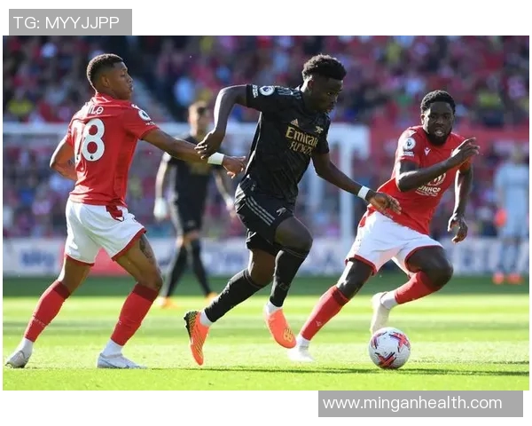 哈德斯联队迎战阿森纳展现英超激情对决的精彩瞬间