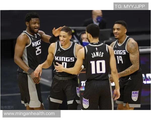 德阿隆福克斯：勇攀NBA巅峰的年轻控卫之路与挑战