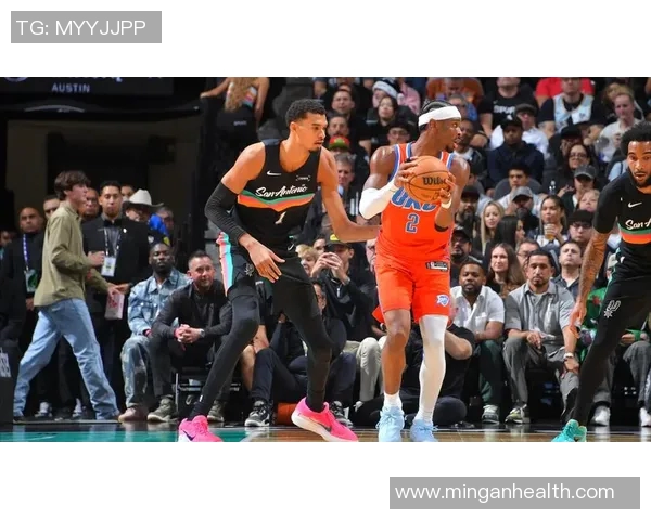 掘金与马刺首场对决精彩回顾双方球员表现及战术分析