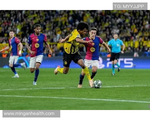 马竞与多特精彩对决录播回顾球迷不容错过的精彩瞬间分析 马竞与多特精彩对决录播回顾球迷不容错过的精彩瞬间分析