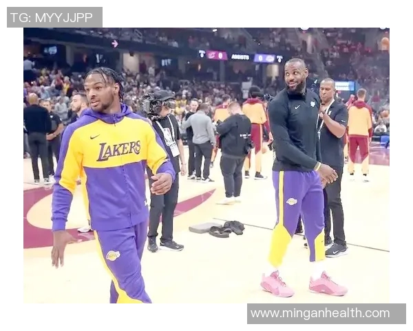 骑士与湖人16号的激烈对决揭示篮球赛场上的荣耀与挑战