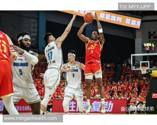 12年北京队与广东队的巅峰对决回顾与展望之战 12年北京队与广东队的巅峰对决回顾与展望之战