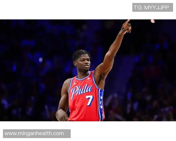 克林特卡佩拉：从天赋新星到NBA篮板王的成长之路